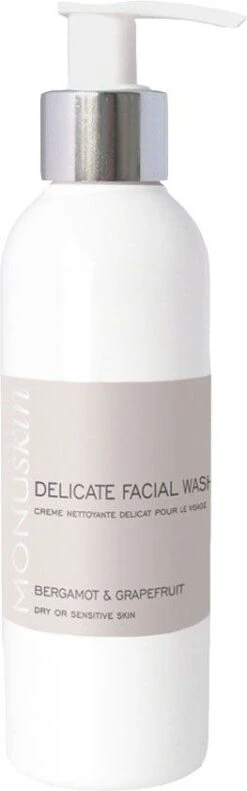 Monu Delicate Facial Wash 150ml